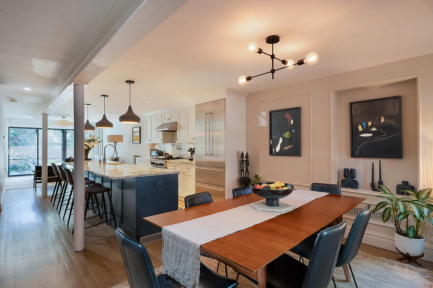 202 Bergen Street — Photo 2