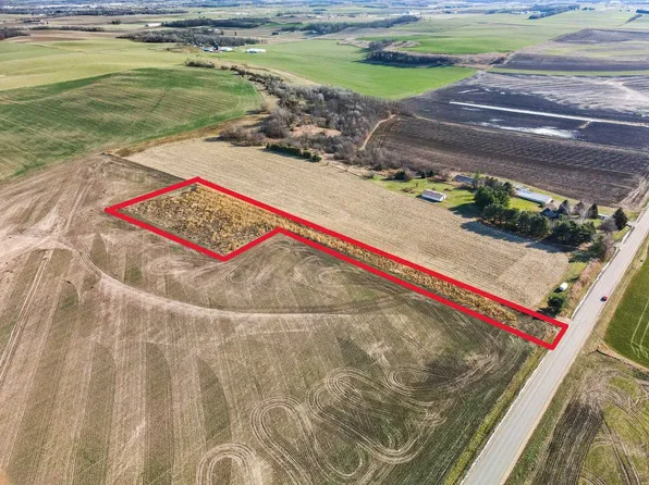 Schumacher Rd, Waunakee, WI 53597