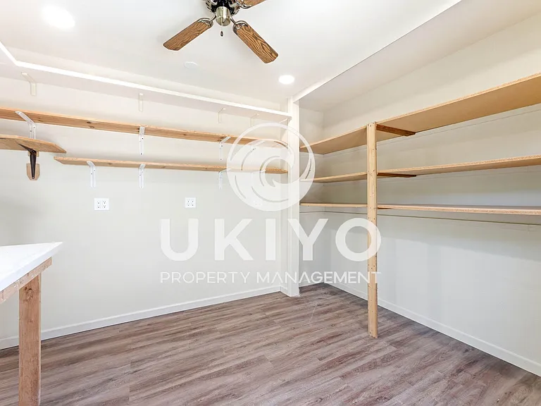 645 Keith Ct #1 — Photo 52