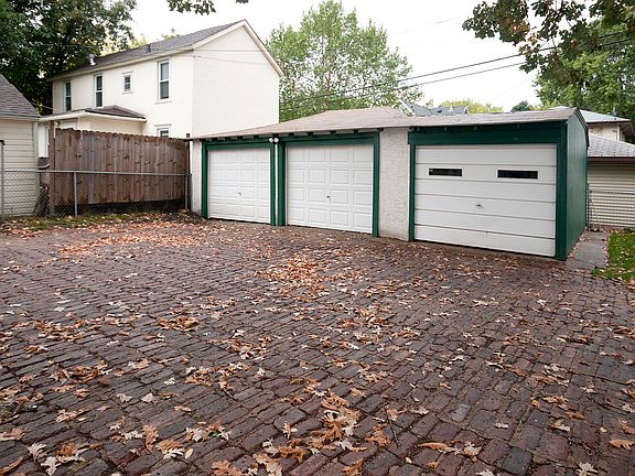 3  car garage.
