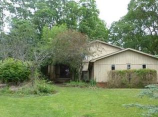 6635 Woodstream Ct, Washington, MI 48094