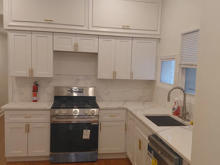 168 Kalos St #1 — Photo 1