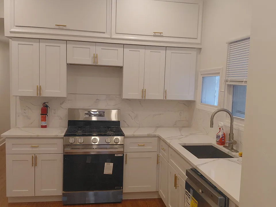 168 Kalos St #1