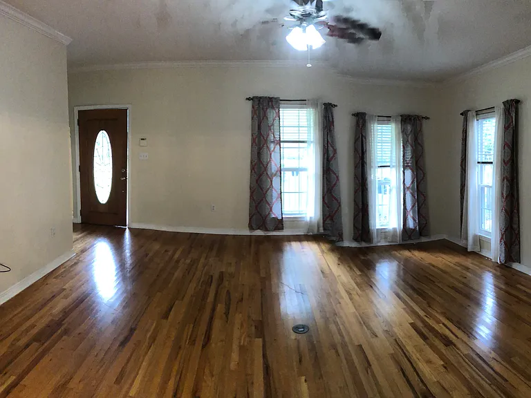 100 Woods Dr — Photo 8