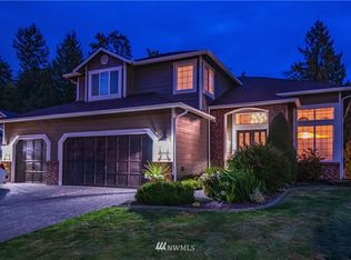 18509 Newport Dr, Arlington, WA 98223