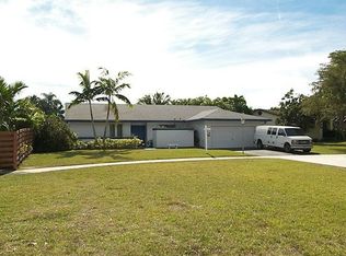 11700 Spinnaker Way, Cooper City, FL 33026