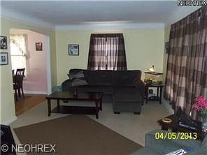 3rd image of 12425 Darlington Ave