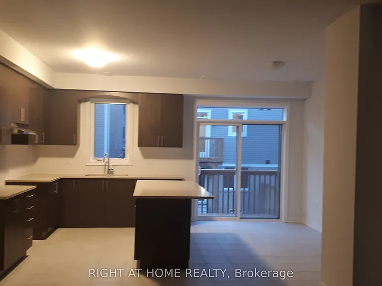 124 Hibiscus Ln — Photo 3
