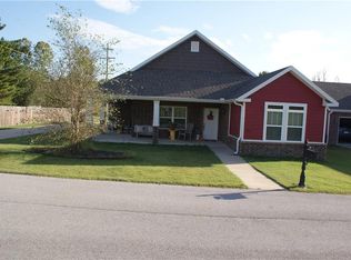 4313 W Mount Comfort Rd, Fayetteville, AR 72704