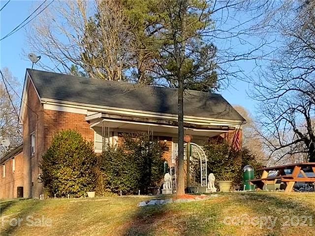 2nd image of 349 W Moore Ave