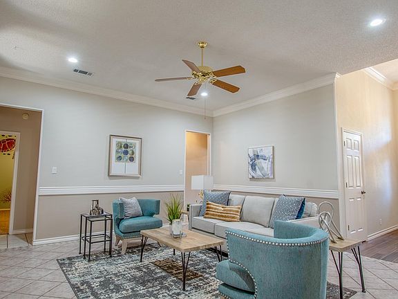 5th image of 4109 Fairwood Dr