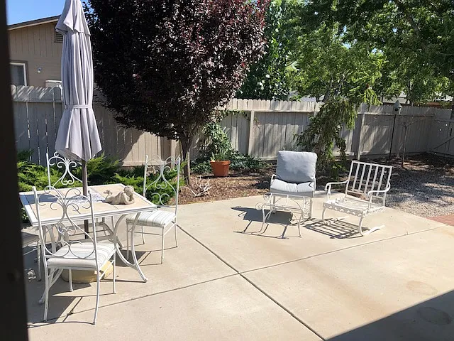 101 Woodlake Ct — Photo 20
