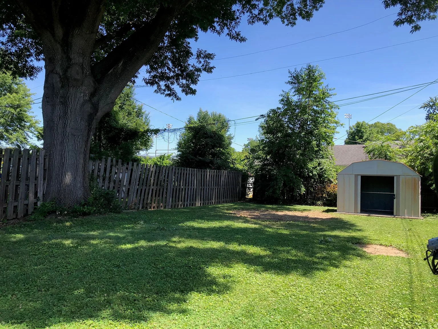 2 bed, 832 sqft, $1,000 — Photo 2