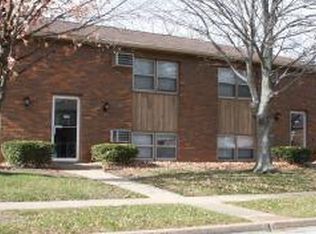 707 Fairmont Dr, Normal, IL 61704