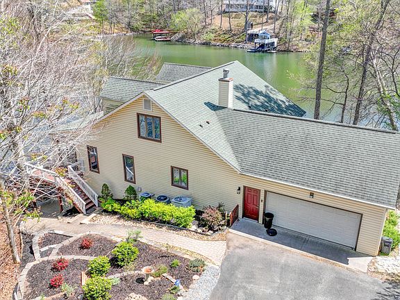 5th image of 1053 Hales Creek Dr
