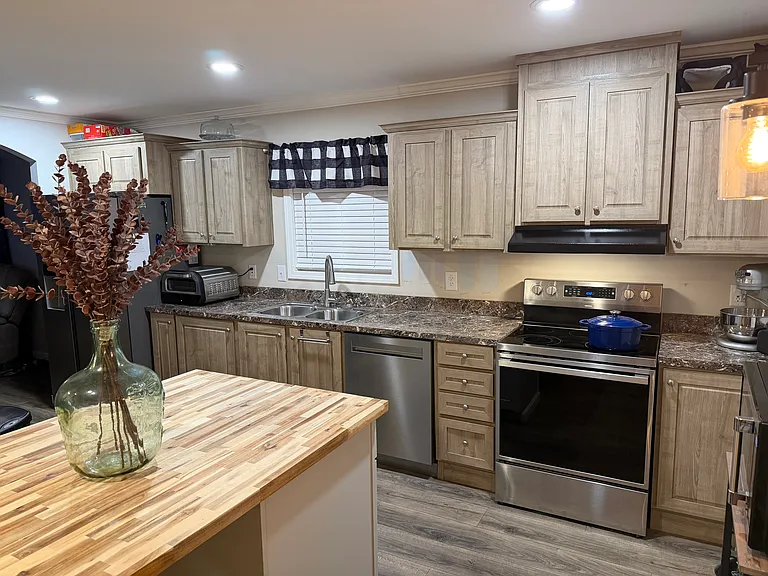 6395 Meidas Ct NW — Photo 9
