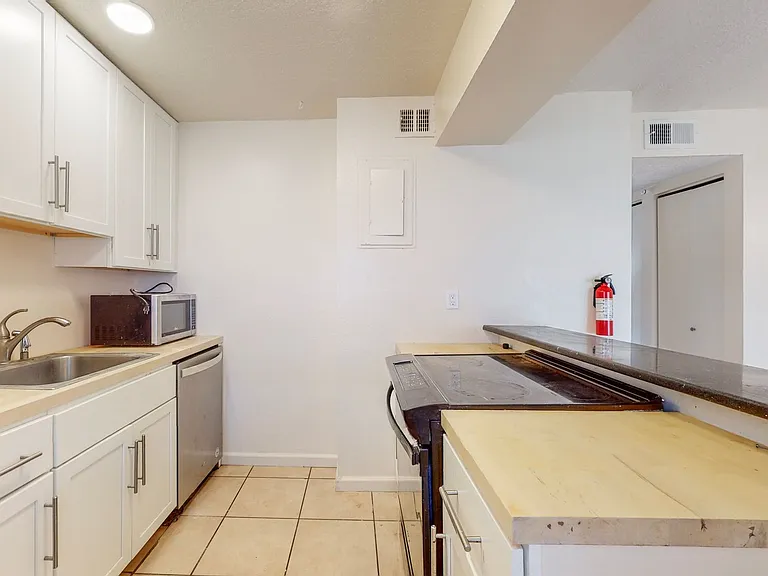 6108 Calle Nueve NW — Photo 14