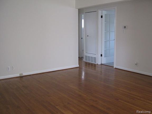 2nd image of 21319 Timberidge St