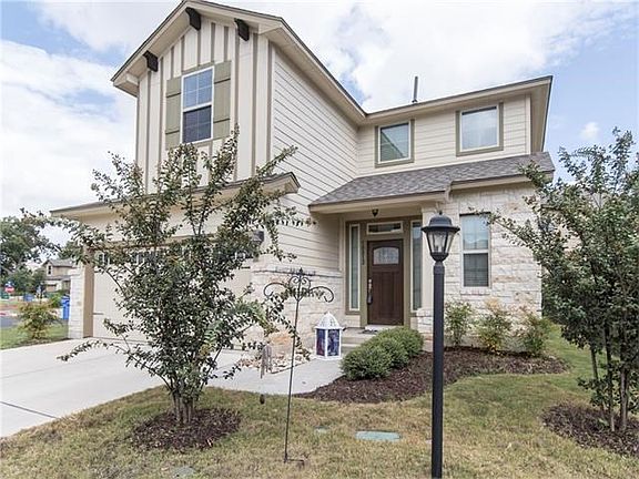 2nd image of 10812 Gates Ln