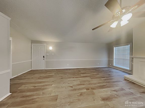 2nd image of 231 Sunset Dr