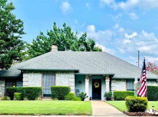 730 Bunker St, Paris, TX 75460
