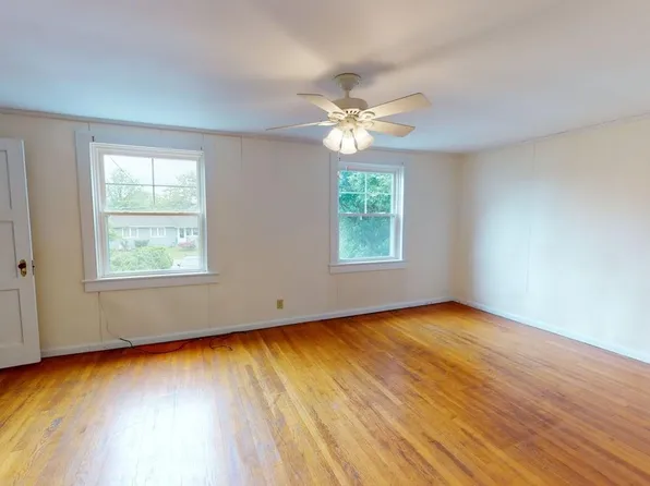 1302 Crozet Ave, Crozet, VA 22932