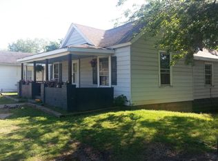 106-108 S Washington Ave, Reidsville, NC 27320