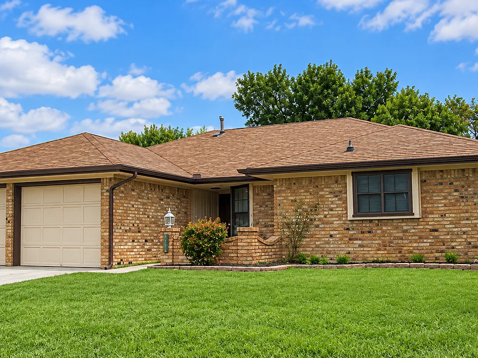 1410 Linda Ln
