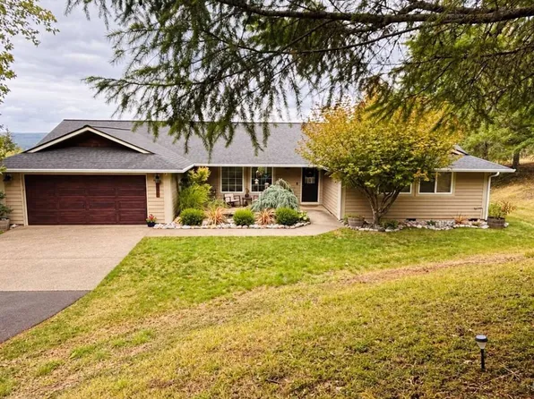 143 Rosewood Drive, Chehalis, WA 98532
