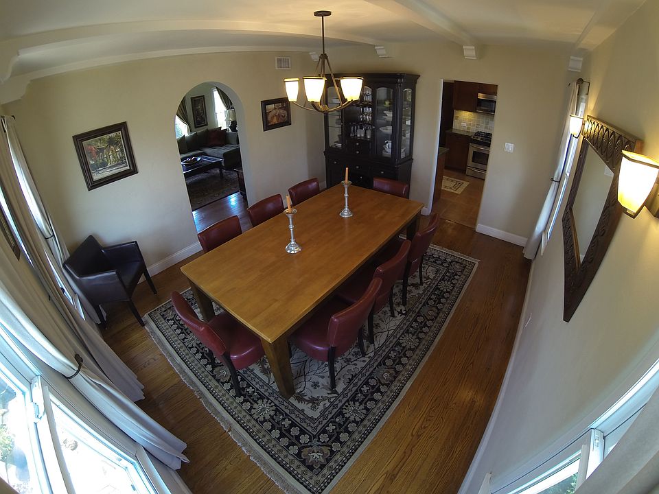 1st image of 8467 Oakwood Ave