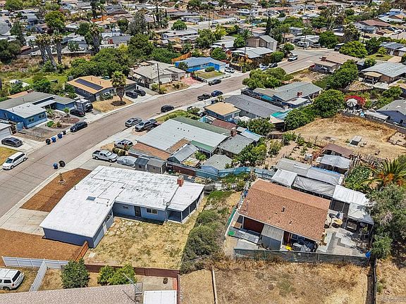 3rd image of 172/172A Jamul Ave