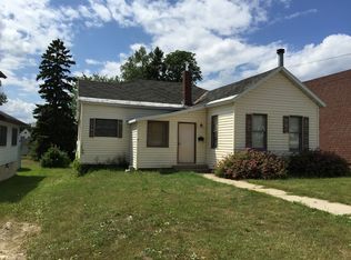 308 Lake St, Manistique, MI 49854