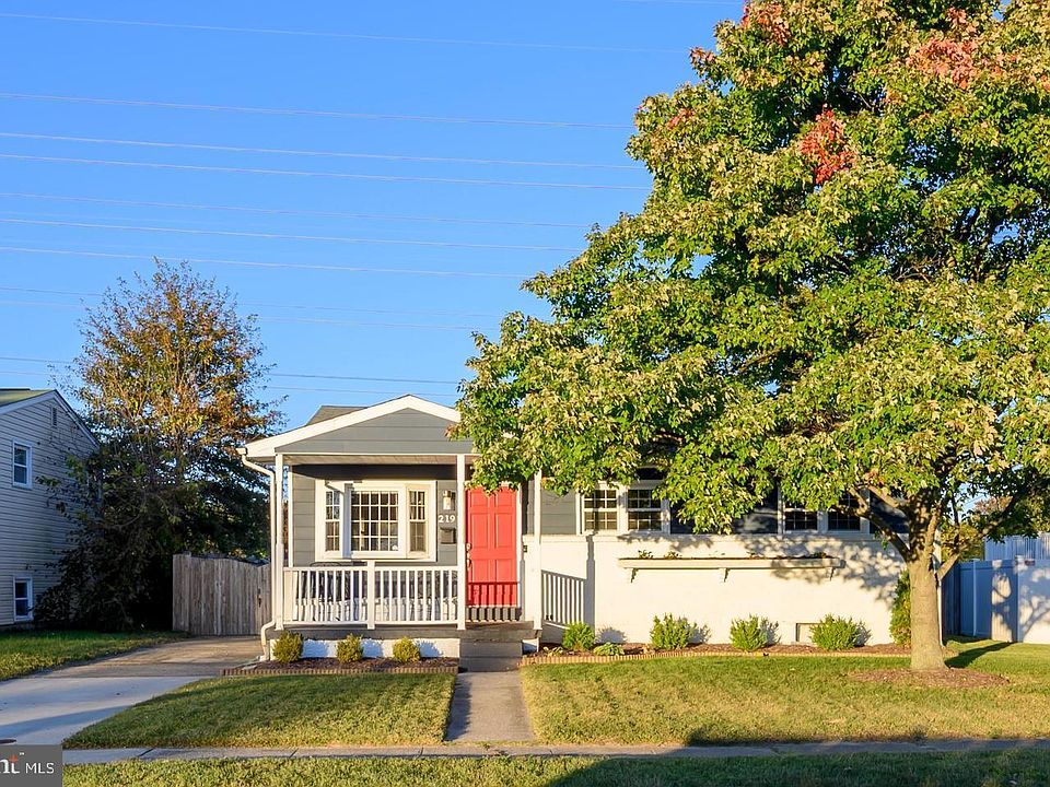 1st image of 219 Juniper Dr