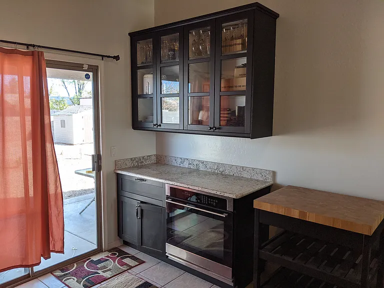2536 E McArthur Dr — Photo 3