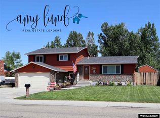 521 Thelma Dr, Casper, WY 82609