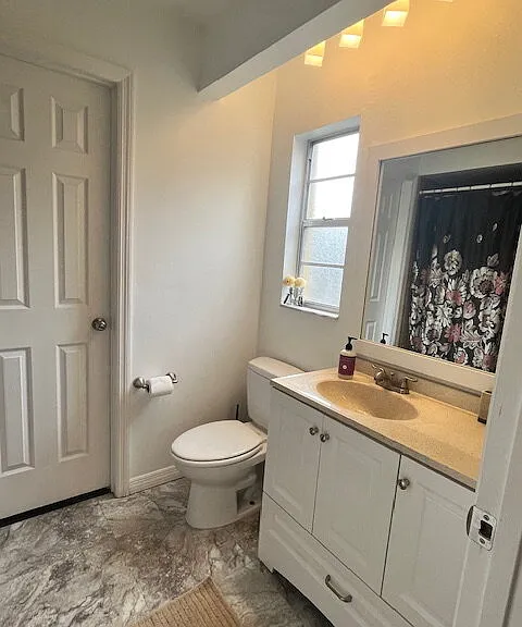 724 Fortuna Dr — Photo 19