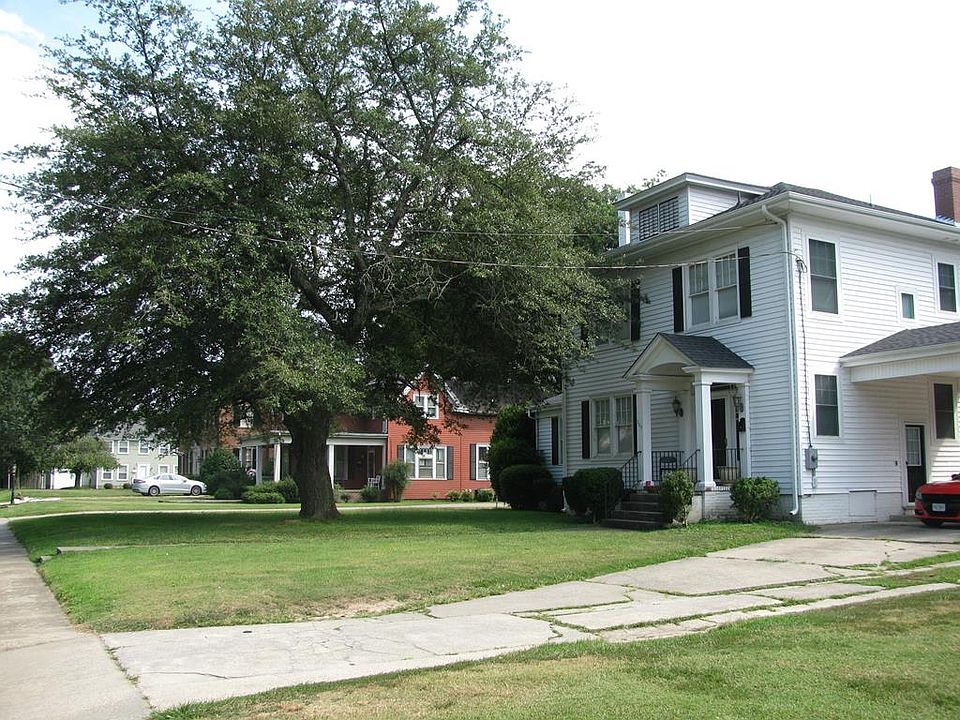 1st image of 309 Jefferson St