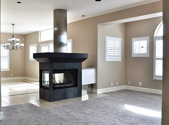 4th image of 521 Avenue B