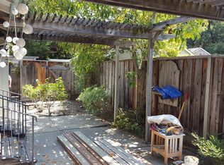 1025 Mallet Ct, Menlo Park, CA 94025