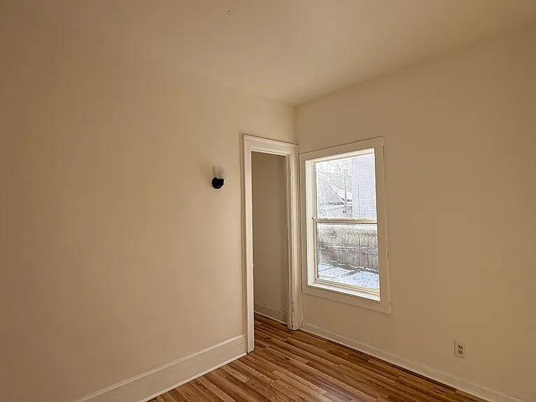 13 Helen St #1 — Photo 8