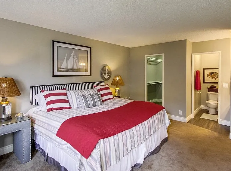 Mesa Village Apartments — Photo 7