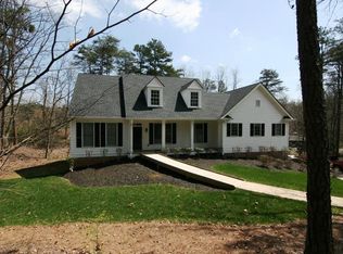 113 Pine Lake Cir, Cumming, GA 30040