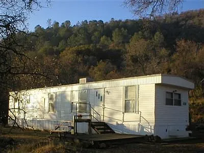28824 Cassandra Rd photo 1