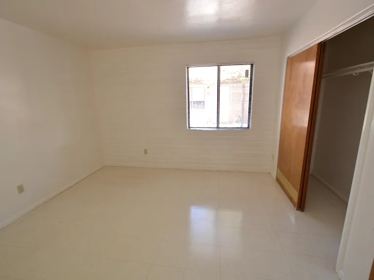 4115 E North St #6 — Photo 4
