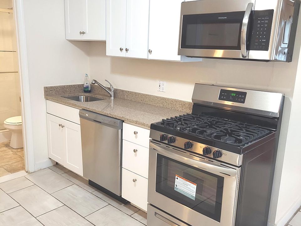 1st image of 22 School St #2