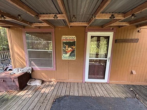 3rd image of 416959 Cardinal St