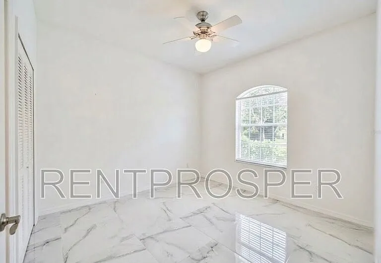 10181 Marsh Pine Cir — Photo 16
