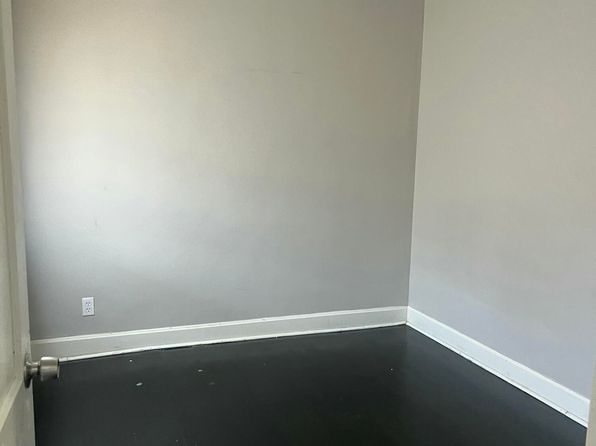 louisville-kentucky-73506356 picture