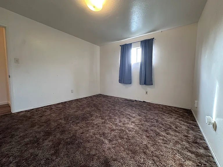 331 North St #4 — Photo 18