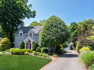 185 Spencer Pl, Ridgewood, NJ 07450